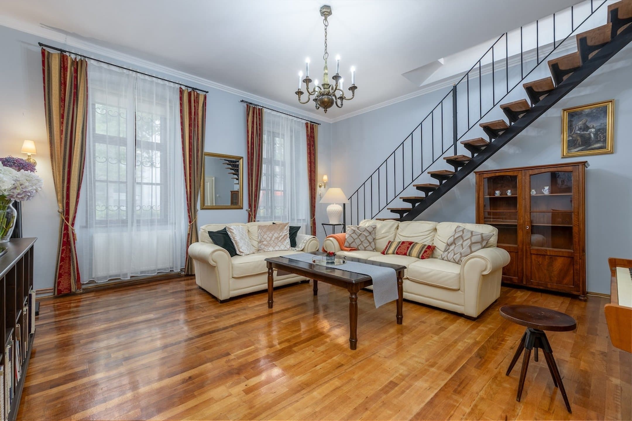 Art Deco apartmán v Starom Meste s klimatizáciou a terasou