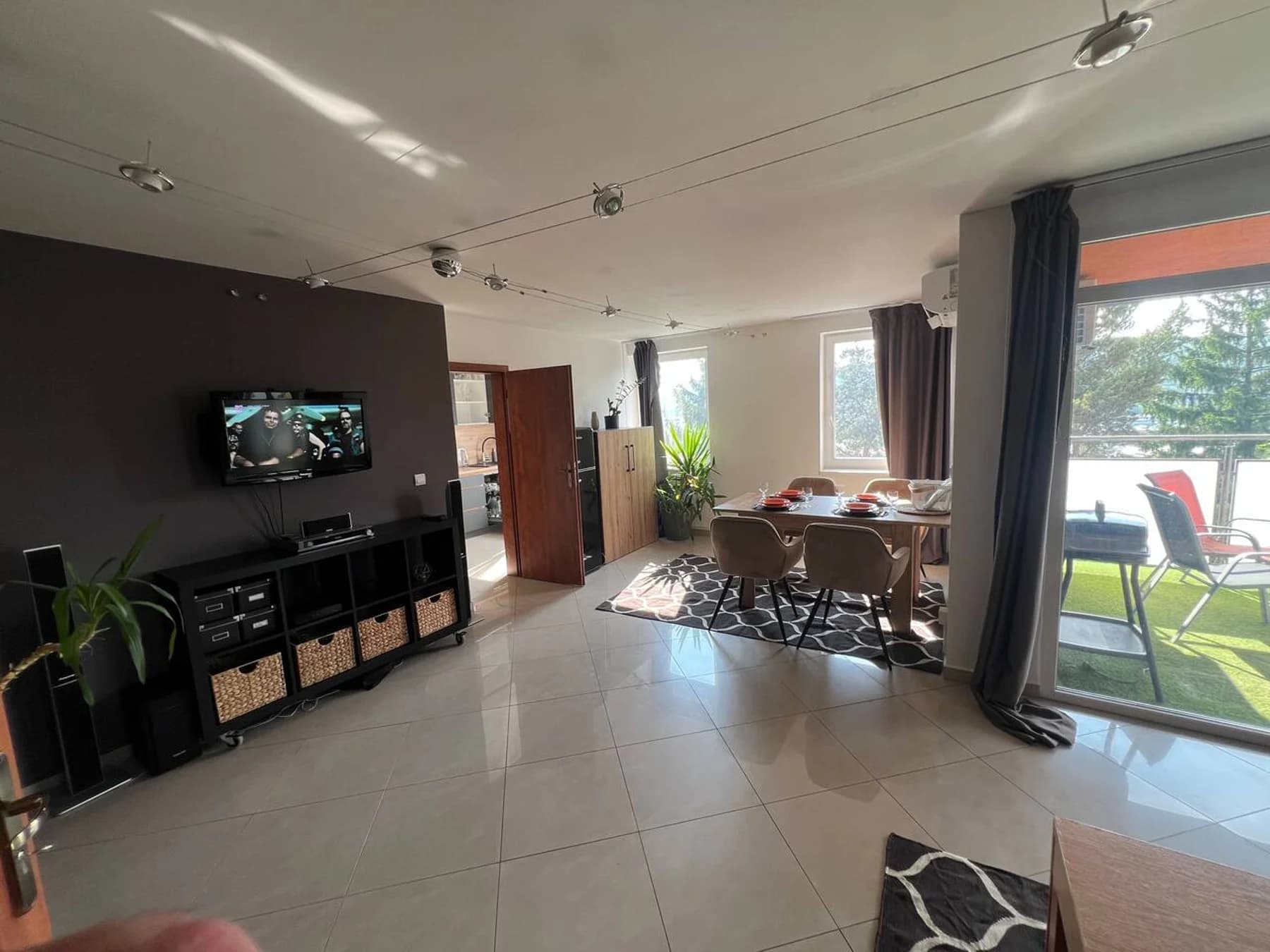 Stylish Stay Prešov | Panoramic View & parking 3