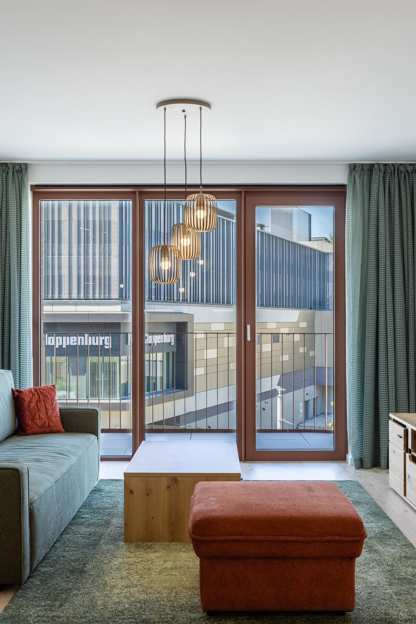 ZWIRN Design Stay near Nivy Station & Downtown 5