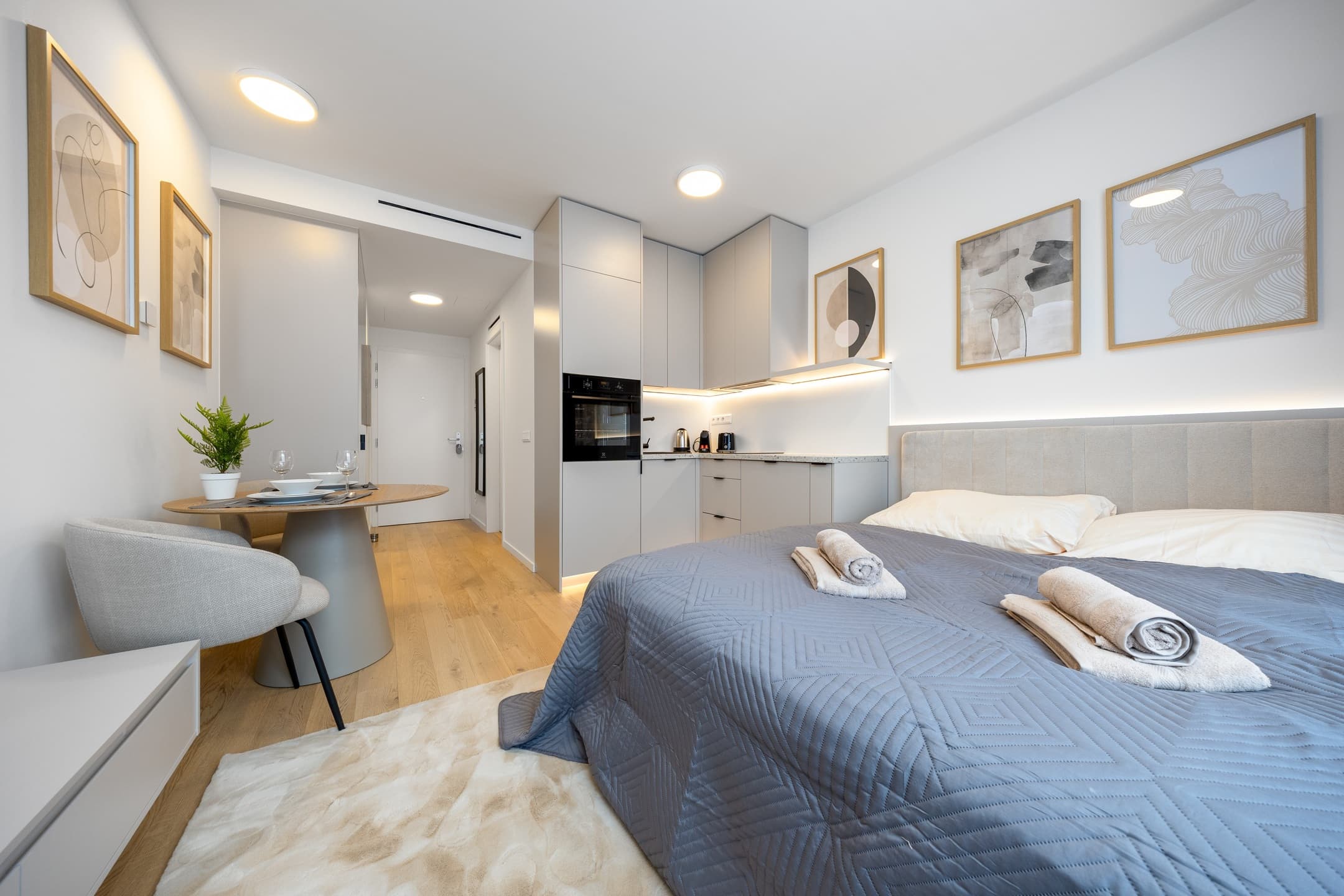 Designer Studio under Castle | Top Location