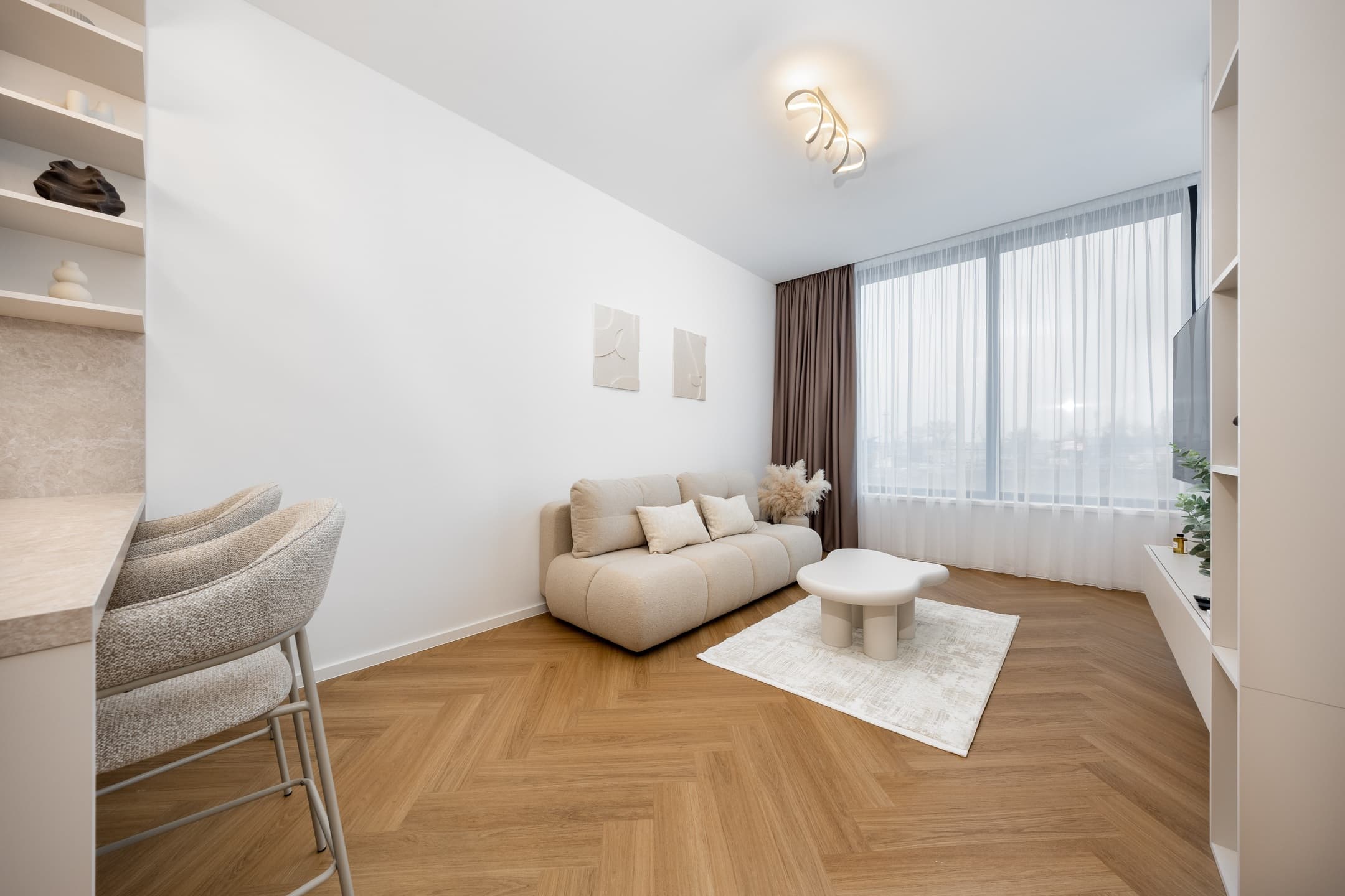 Apollo One •1BR Signature Residence 5