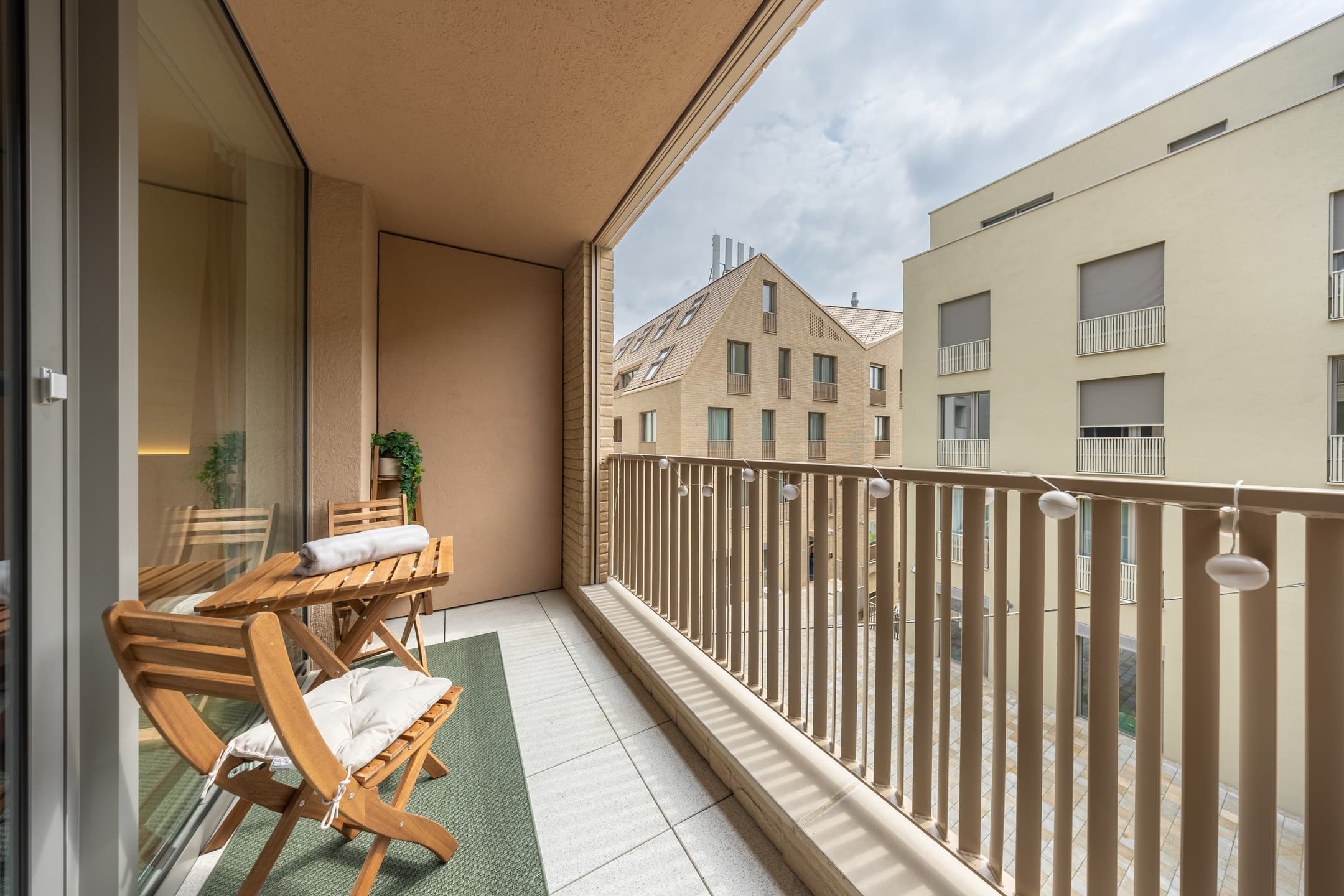 Lux Studio Vydrica | Balcony | Castle & Danube 3