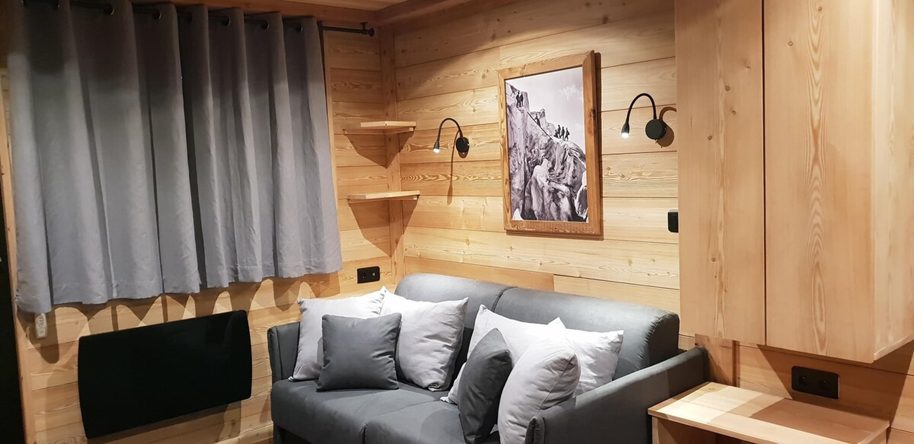Mountain View Apartment • Chamonix Centre, Parking 2