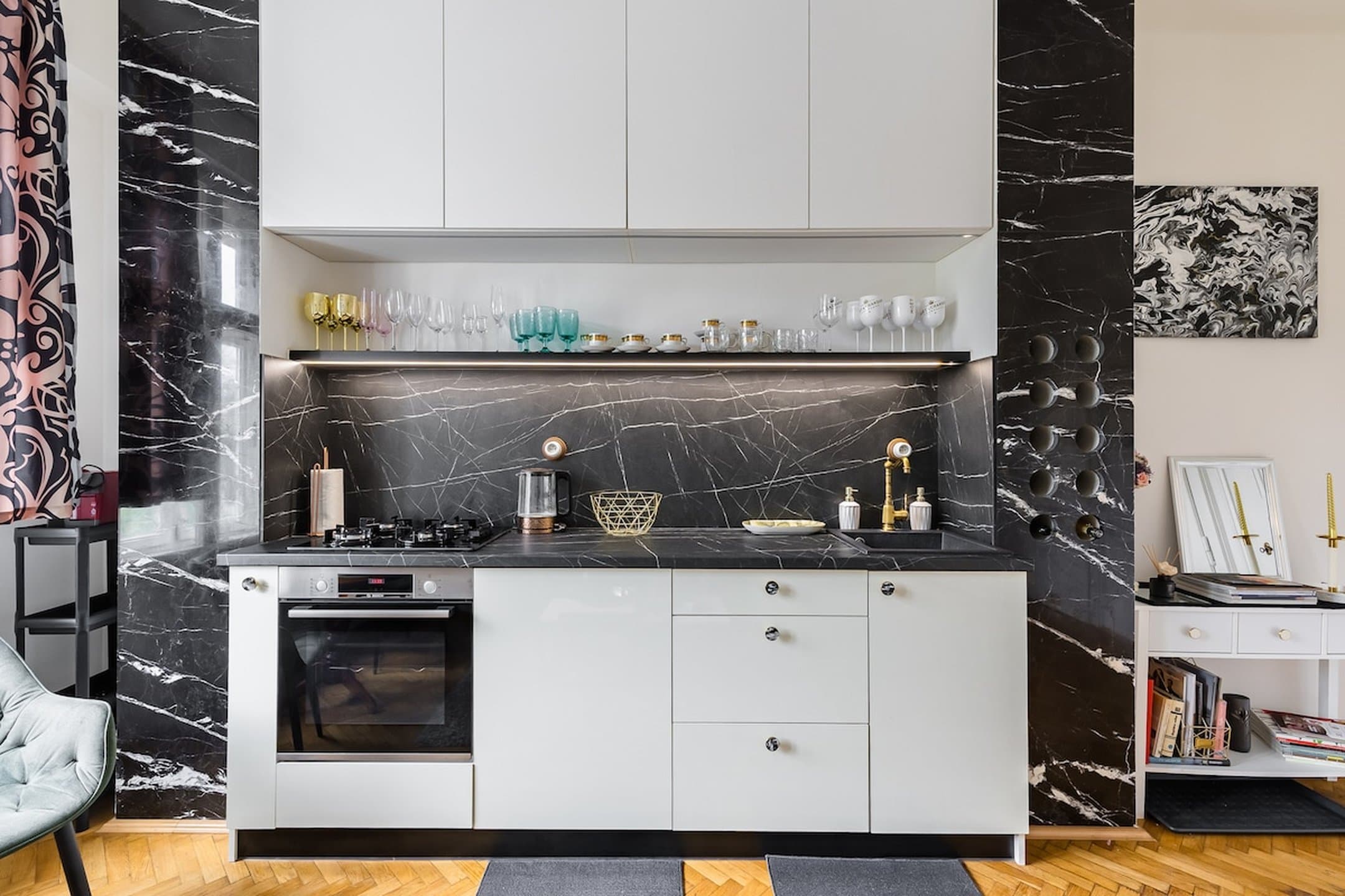 City Essence Apartment • Prime Bratislava 4